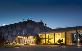 Hotel Ring